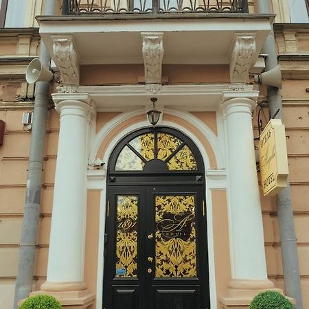 Acapella On Vosstaniya Square Otel St. Petersburg Dış mekan fotoğraf